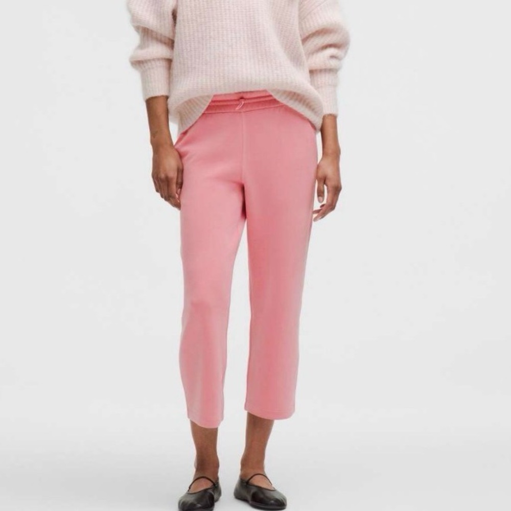 Lululemon Softstreme High-Rise Straight-Leg Cropped Pant in Pink Tide, Size 6